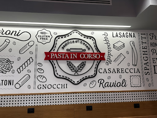 Pasta in Corso Pantheon