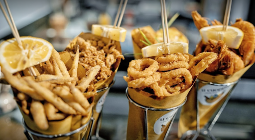 U Cuoppu – Fried Fish & Pokè