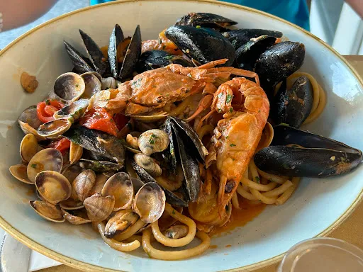 Foto di ACQUAPAZZA Ristocceria di Pesce & Panetteria