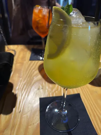 Foto di Alcoholic - Cocktails & Shots Bar