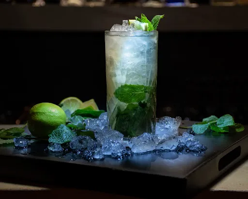 Foto di Alcoholic - Cocktails & Shots Bar