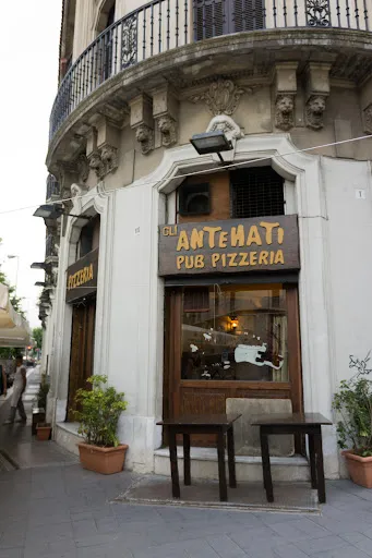 Foto di Antenati