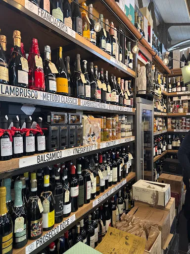 Artigiani del Gusto Modena Mercato Storico Albinelli
