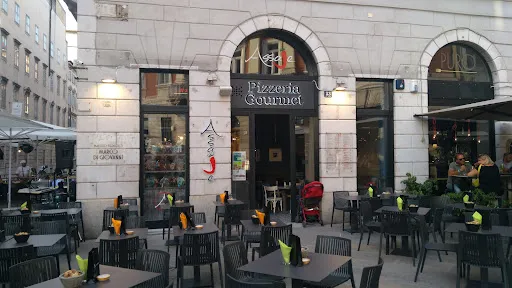 Assaje Trieste