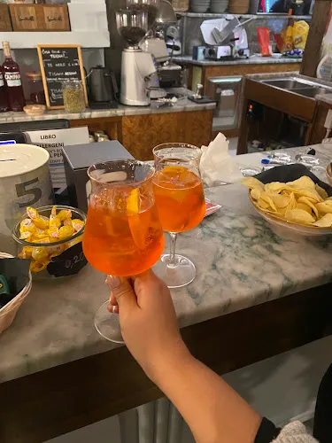 Bar IN
