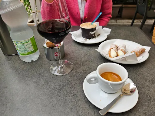 Foto di Bar Winner Corso Garibaldi | Pasticceria | Gelateria | Granite artigianali | Aperitivi | Cornetteria