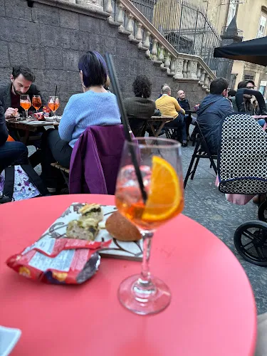 Botanical Bar