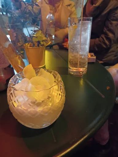 Foto di Botanical Bar