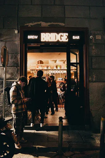 Foto di Bridge Brew Bar - Birreria, Cocktails & Sport Bar
