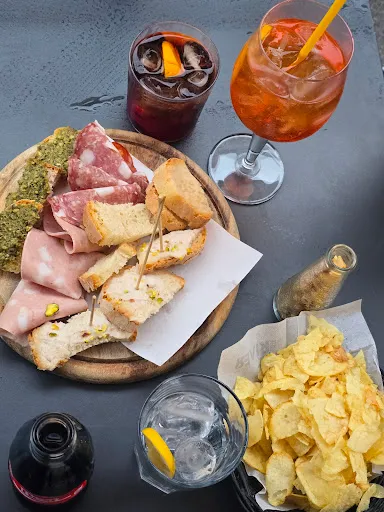 Foto di Caffè Dal Perugino curva Ingrifati