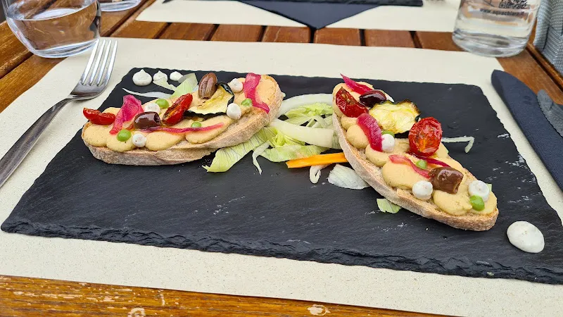 Cavó Bistrot
