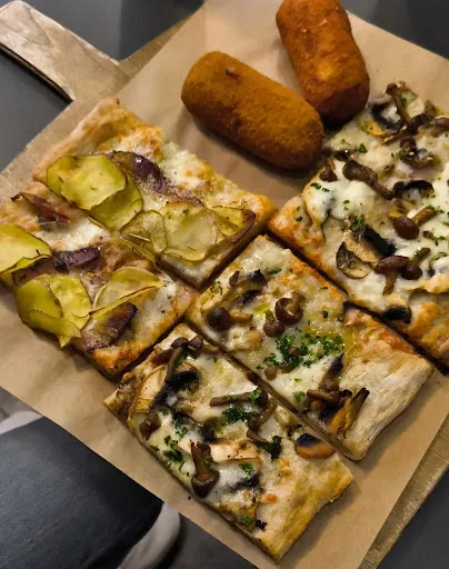 Certo! Pizza al taglio Marsala