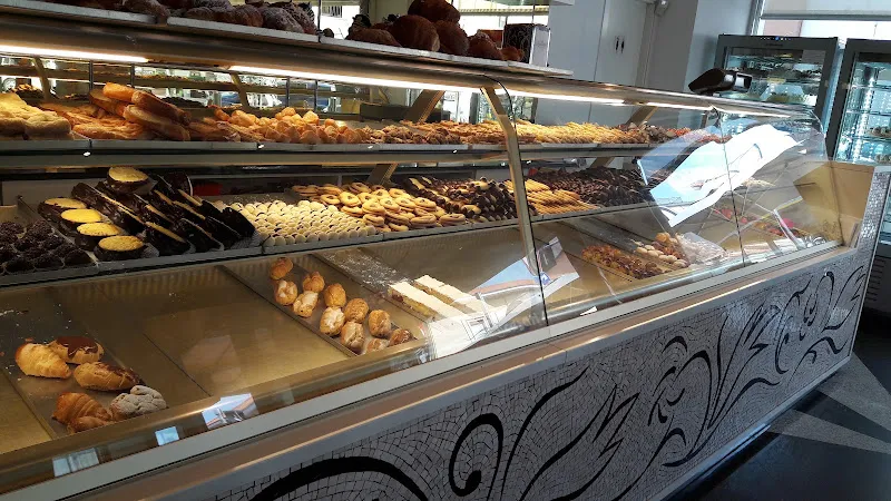 Cesari Pasticceria