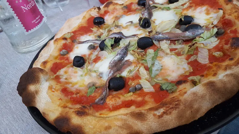 Chez Ugo Pizzeria