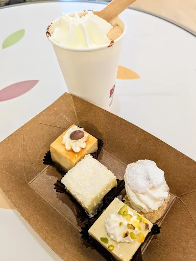 Foto di Chicchisani - Pasticceria