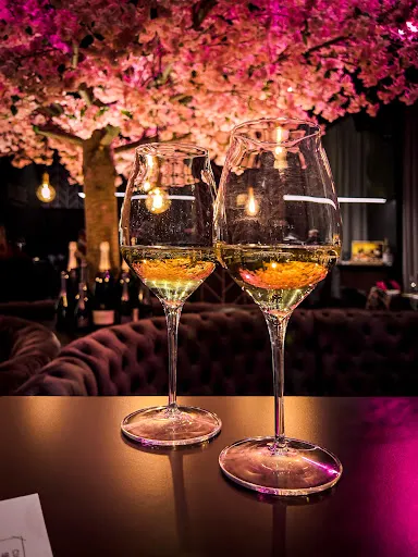 Foto di Dialogue Wine & Cocktail Lounge