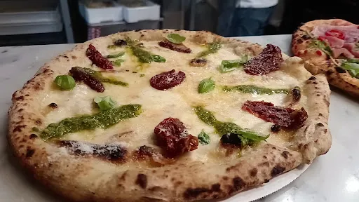 Foto di Don Raffaè Pizzaiolo della Regina d’Italia 🇮🇹