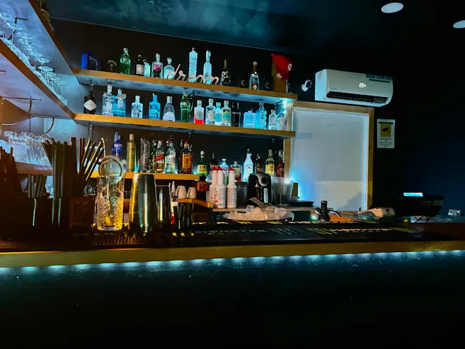 Dream Cocktail Bar