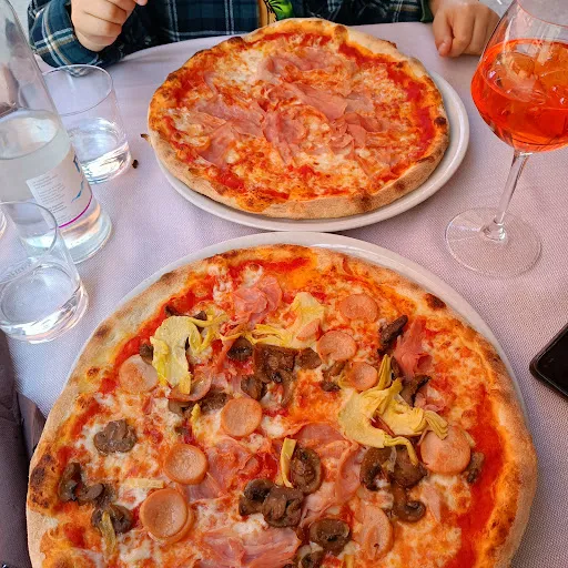 Foto di Este Bar