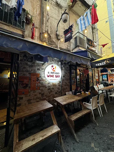Foto di Il rifugio Wine bar PEPPE MASIELLO. SPRITZ
