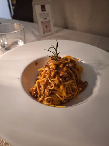 Kipling Restaurant & Wines
