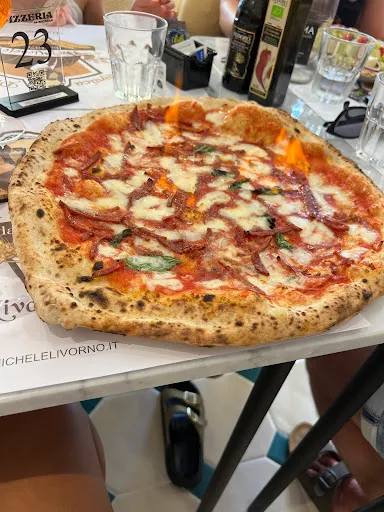 Foto di L’ Antica Pizzeria Da Michele Livorno