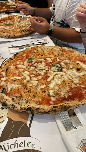 Foto di L’ Antica Pizzeria Da Michele Livorno