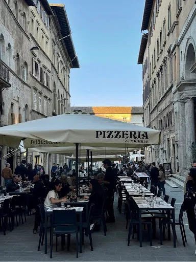 Foto di L'Antica Pizzeria da Michele Perugia