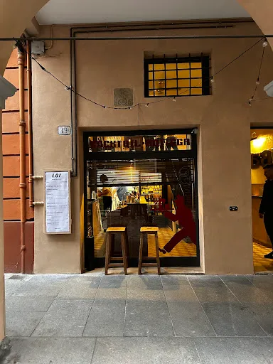 Foto di LÓI - BERE SINCERO