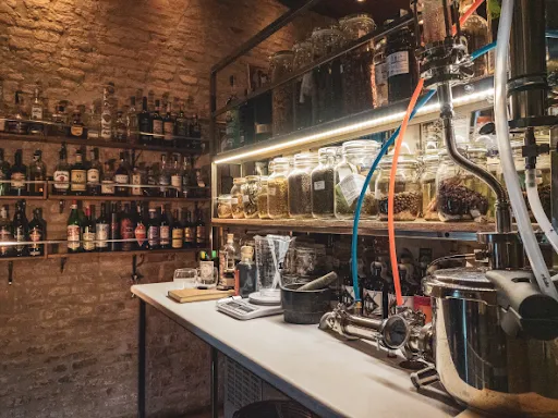 Foto di LUX Gin Bar & Distillery