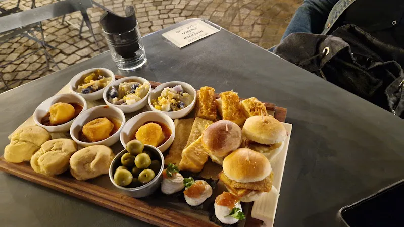 La Drogheria - Food and Drink