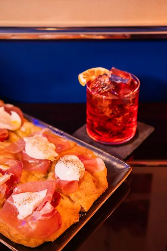 Foto di La Iosa - Drink & Laugh, Taste & Love