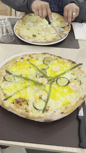 Foto di La Lira - Pizzeria Bisteccheria