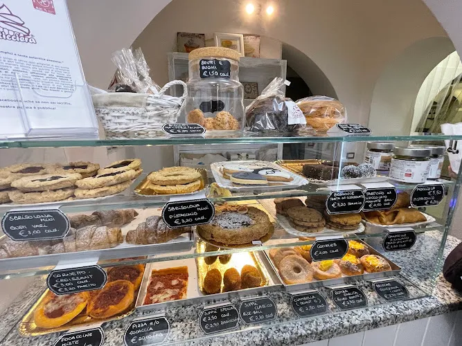 La Pasticciera