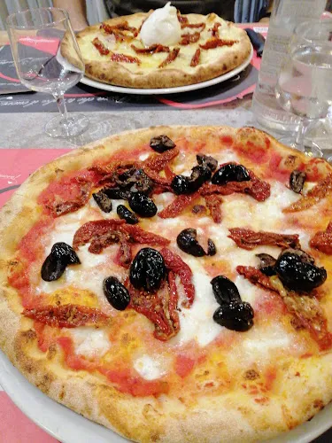 La Romantica Pizzeria - Borgo XX Giugno, 9, PG