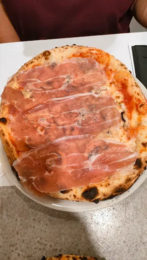 Foto di La Romantica Pizzeria - Borgo XX Giugno, 9, PG
