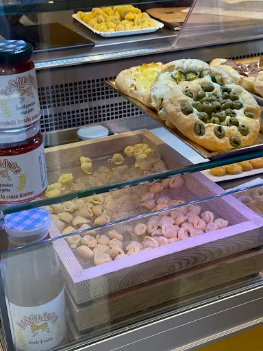 Foto di La Spiga Amica Gluten Free Milano - Prodotti Freschi Senza Glutine