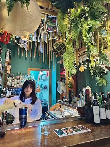 Foto di Luau Tiki bar