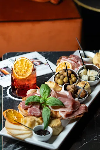 Foto di MATILDE Cocktails Emporium