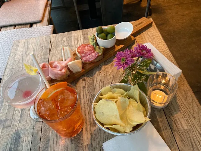 Mon Cafè