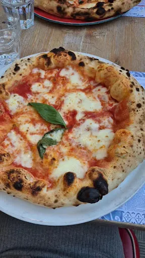 Nietta - Pizzeria e Friggitoria Monza