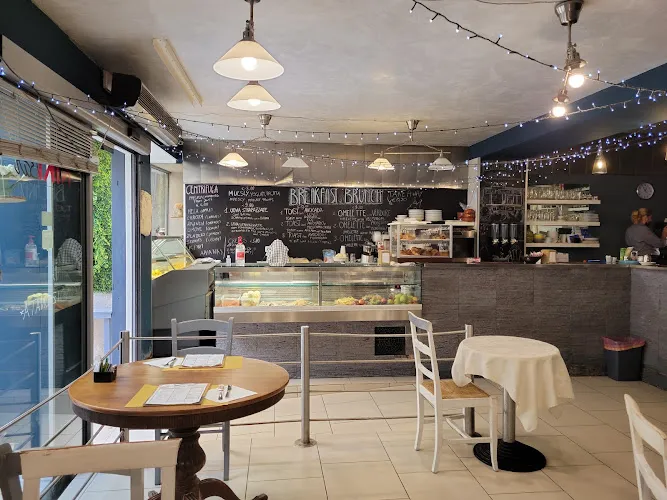 Niki Bar