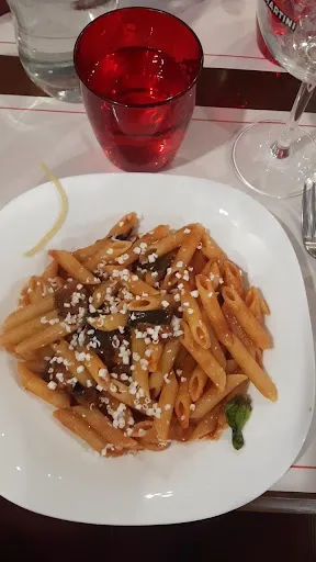 Osteria Red