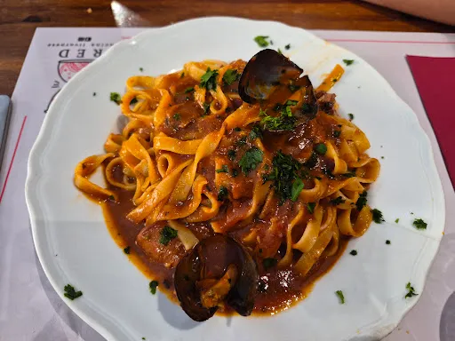 Osteria Red