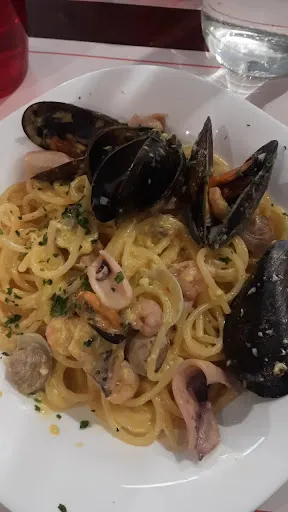 Osteria Red