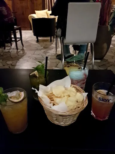 Foto di Ozone (Tiki Bar)