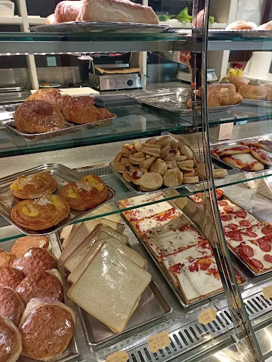 Foto di Pasticceria Bon Ton Livorno