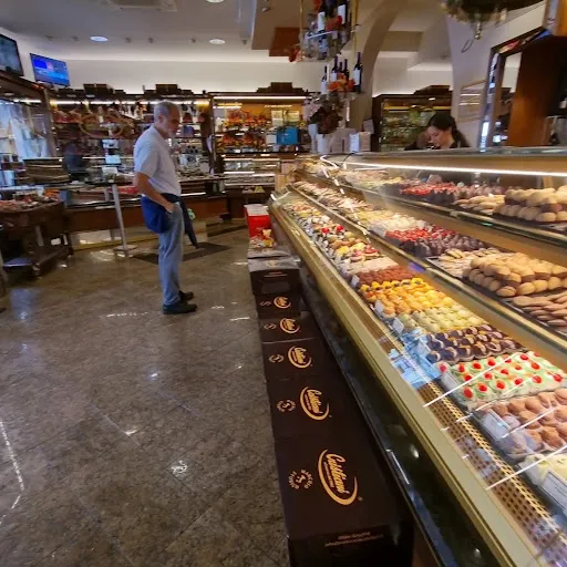 Foto di Pasticceria Cristiani Marchio Storico di interesse Nazionale