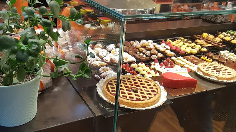 Pasticceria Martesana Milano Sarpi