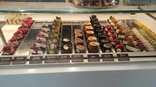 Foto di Pasticceria Petrella Salvatore